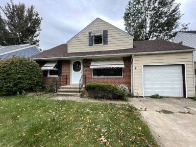 Main picture of 354 Halle Dr