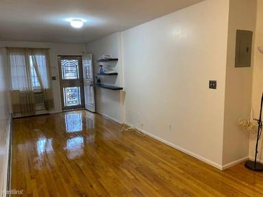 Main picture of 1461A 70th St