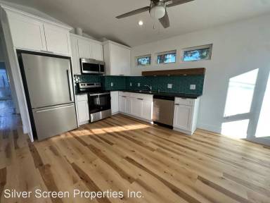 Main picture of 11111 Emelita St