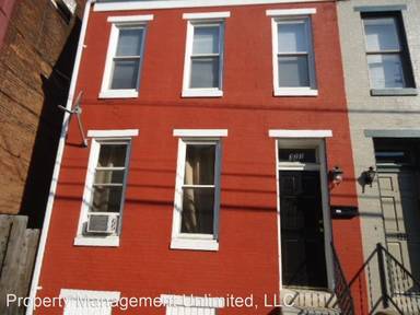 Main picture of 323 E King St