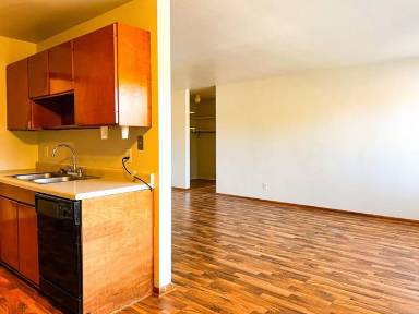 Main picture of 3055 Virginia Ave S