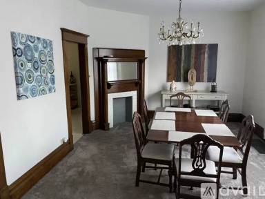 Main picture of 255 Grand St