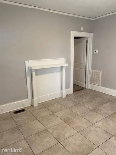 Main picture of 3401 Kalynne St