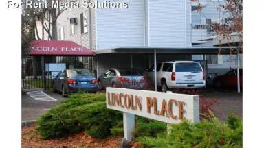Main picture of 912 W Lincoln Pl