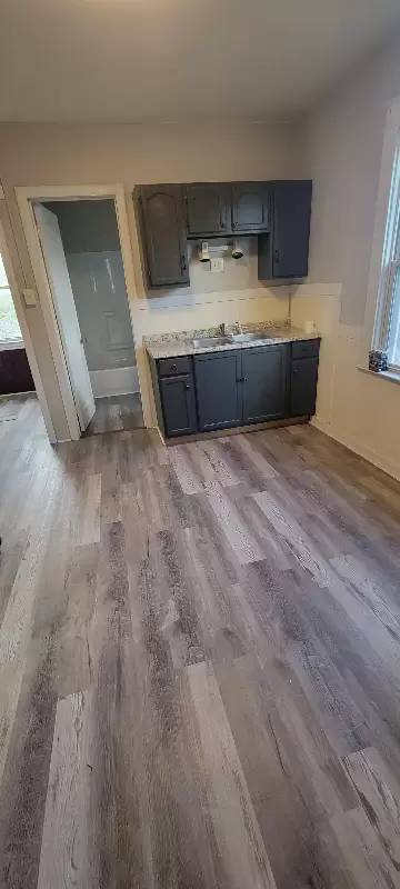 Main picture of 1777 Welch Ave