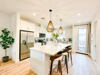 Main picture of 2717 Delaney Ct