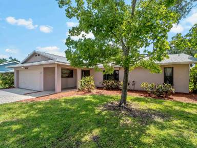 Main picture of 8429 Cypress Lake Cir