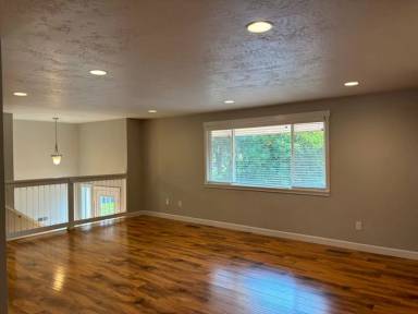 Main picture of 1117 W Mulberry Ln