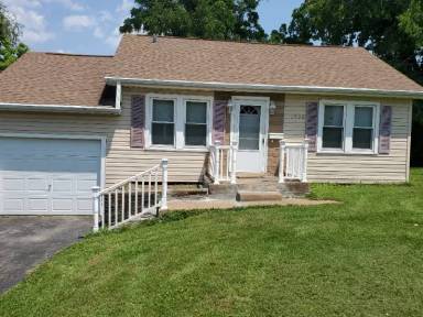 Main picture of 2908 Endicott Ave