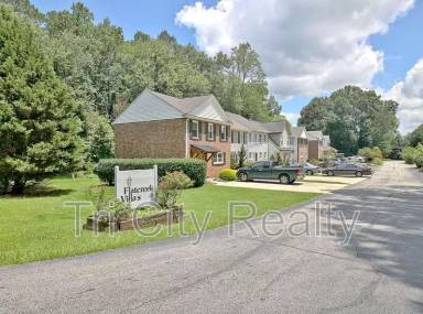 Main picture of 210 Flat Creek Ct