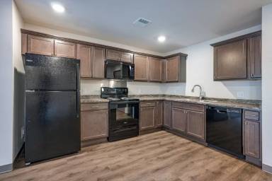 Main picture of 820 My Home Way