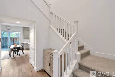 Main picture of 210 Haven Ter
