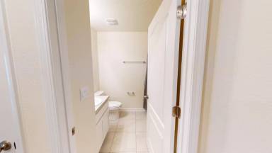 Main picture of 4072 Oak Mill Rd