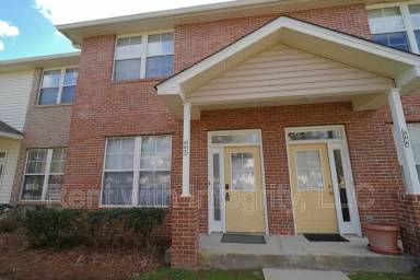 Main picture of Camellia Gardens Condominiums