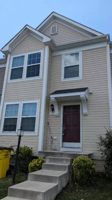 Main picture of 37 Chillingham Ct