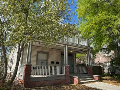 Main picture of 2042 N Laura St