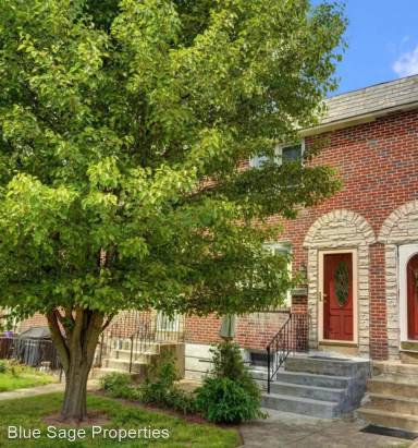 Main picture of 327 Westmont Dr