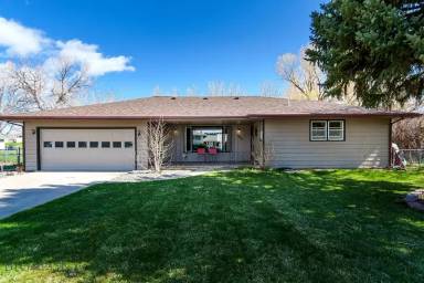 Main picture of 140 Annin Ave