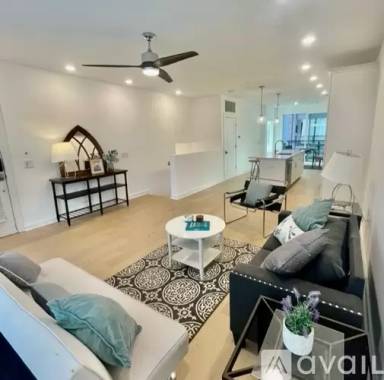 Main picture of 408 Pratt Dr SE