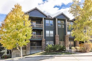 Main picture of 1797 W Fox Bay Dr