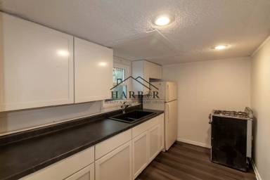 Main picture of 123 11th Avenue Southeast - 4