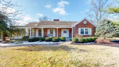 Main picture of 9304 Taylorsville Rd