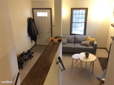 Main picture of 28 Eliot St