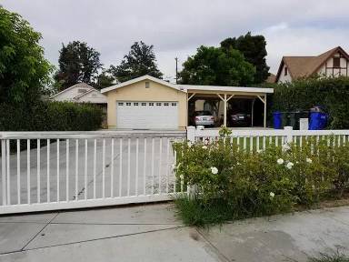 Main picture of 20711 Kenwood Ave