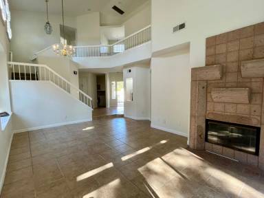 Main picture of 658 Felino Way