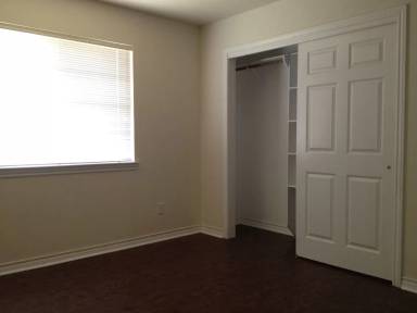 Main picture of 2312 Pheasant Ln