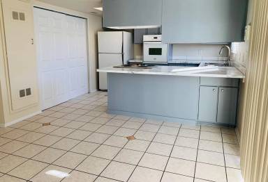 Main picture of 9013 E Mansfield Ave