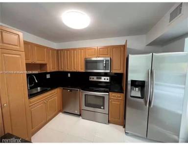 Main picture of SUNSET PALMS EAST CONDO