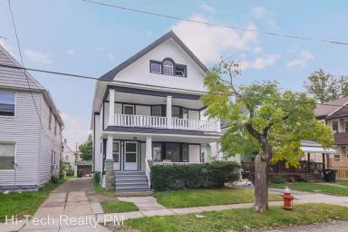 Main picture of 3209 W 92nd St