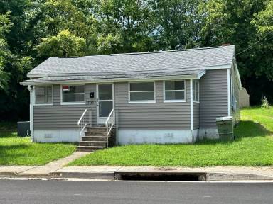 Main picture of 505 Hill St