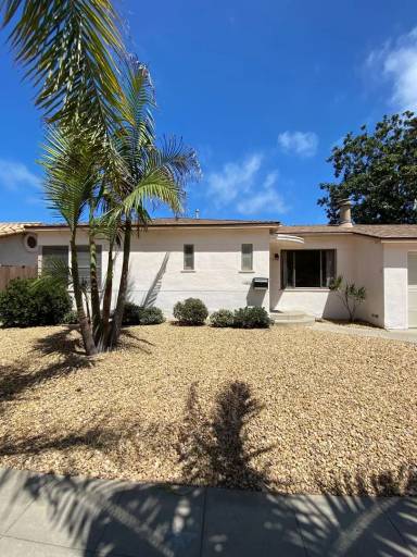 Main picture of 3515 Yosemite St