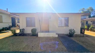 Main picture of 374-96 N 9th Ave