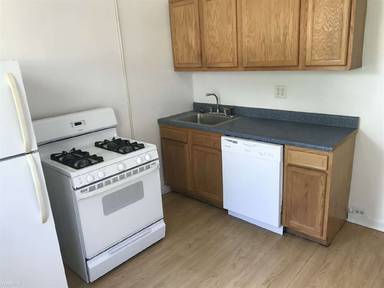 Main picture of 3424 1/2 Ward St