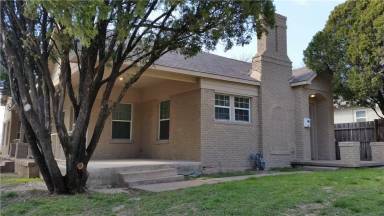 Main picture of 2220 Hudson St