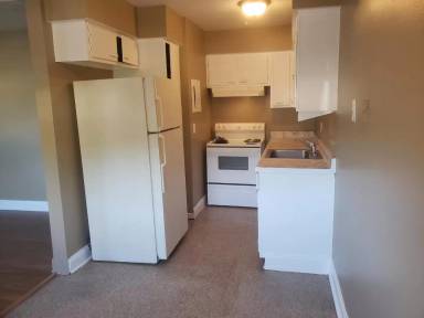 Main picture of 1 Claremont Pl