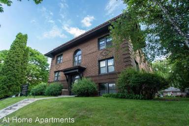 Main picture of 1962 Grand Ave