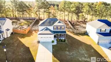 Main picture of 685 Juno Dr