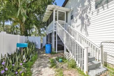 Main picture of 5930 Durant Rd