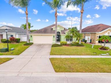 Main picture of 3167 Stonehurst Cir