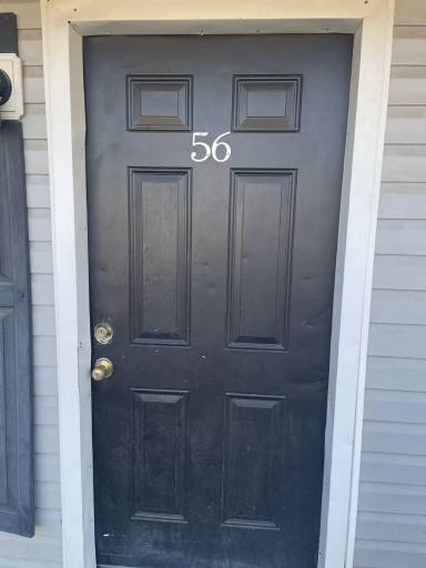 Main picture of 100 Shady Ln