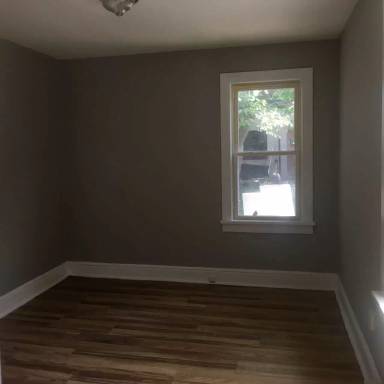 Main picture of 39 Dewey St