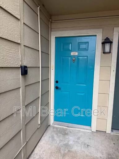 Main picture of 8100 Creekbend Dr
