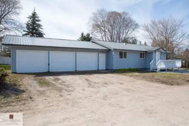 Main picture of 26 Spring Creek Trl