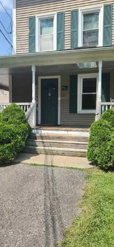 Main picture of 146 Prospect St