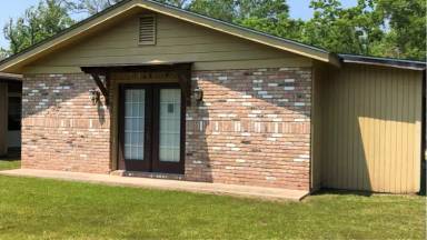 Main picture of 1160 Highway 588 W