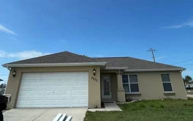 Main picture of 2832 NE 2nd Pl